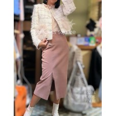 粉紅格紋香奈兒外套